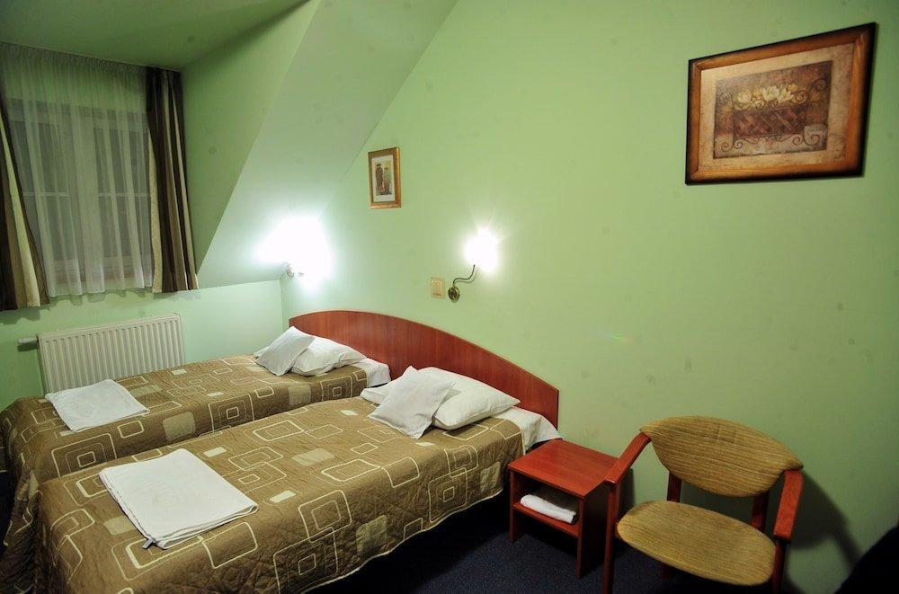 Hotel Zlote Deby Warsaw Exterior photo